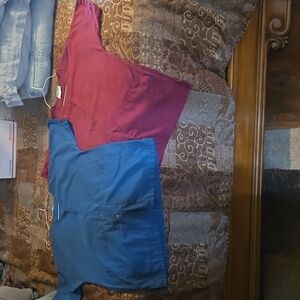 2 Scrubs Tops with Snaps.  Sz M.  Front pockets on both!!!